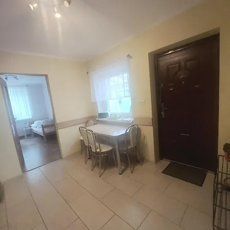 Apartament Agro-luz *
